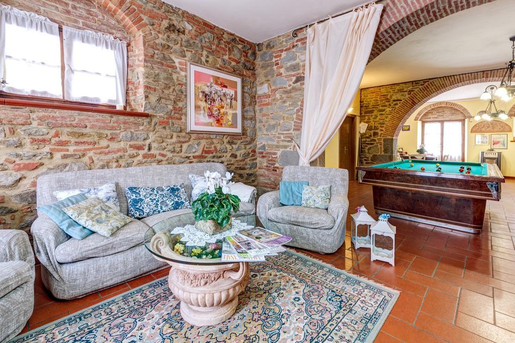 Fattoria Le Giare Agriturismo 코르토나 외부 사진